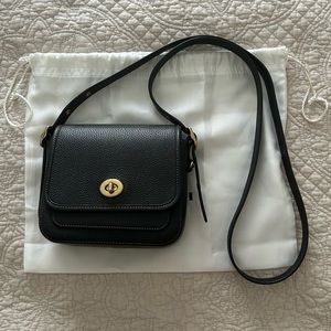 Coach Rambler 16 in the 1941 pebbled leather. 🖤